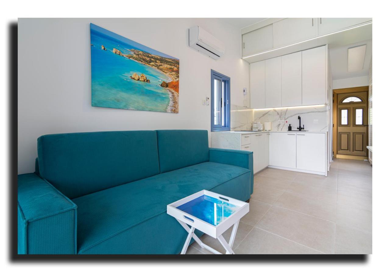 Cyprusmylove Paphos Exterior photo